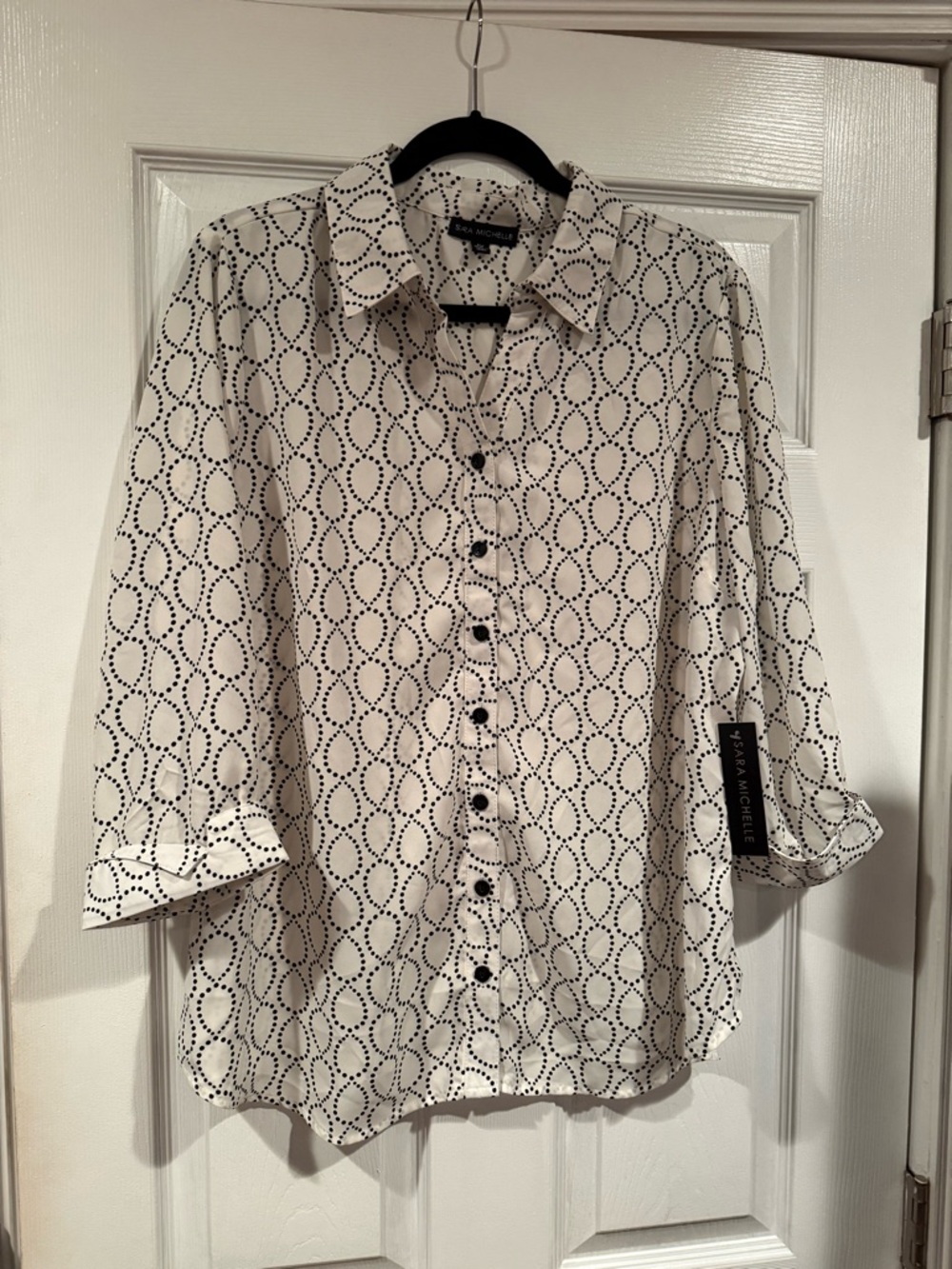 Sara Michelle White and black Geometric Button-Down Shirt
